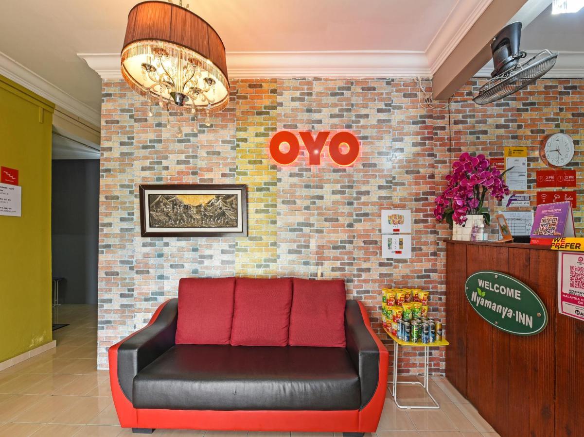 Oyo 90363 Nyamanya Inn 콴탄 외부 사진