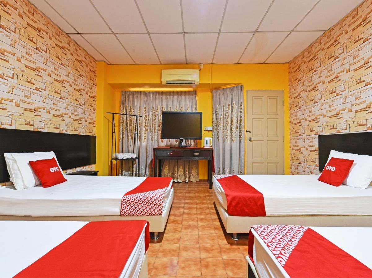 Oyo 90363 Nyamanya Inn 콴탄 외부 사진